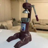 آبمیوه گیری بدنه فلزی سایز بزرگ