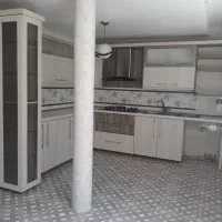 واحد همکف، ۱۰۰ متر، فرهنگ ۱۱