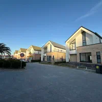 ویلا دوبلکس کلاسیک شهرک مهرگان / رویان / زیرقیمت