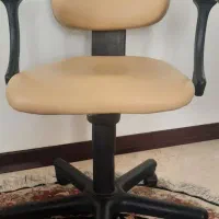 صندلی نیلپر کاملا سالم رویه چرم