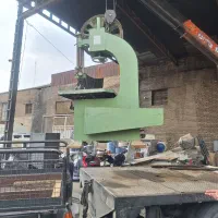به دونفر کارگرساده نیاز داریم