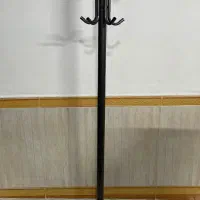 جالباسی ایستاده