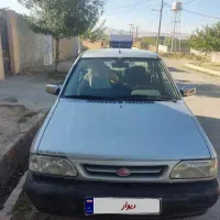 پراید نقره‌ای