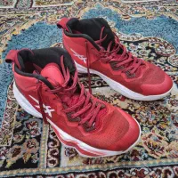 کفش بسکتبال