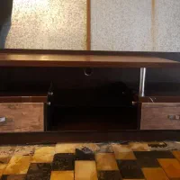 میز تلوزیون در حد نو