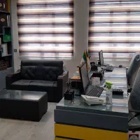 طراح و گرافیست خانم