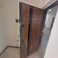 فروش-فاز5شمالی-طبقه-سوم-بهترین-لوکیشن-کلید-خام