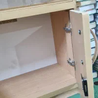کتابخانه بزرگ‌ ۵طبقه  چوبی درب شیشه ای زیبا|کتابخانه، شلف، قفسه‌های دیواری|قم, هنرستان|دیوار