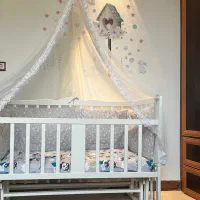 تخت نوزاد|تخت و صندلی بچه|رشت, فلسطین|دیوار