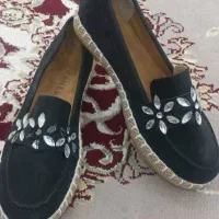 کفش|کیف، کفش، کمربند|بندر گناوه, |دیوار