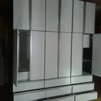 ساخت کمد دیواری سفارشی با چوب درجه یک|جاکفشی، کمد، دراور|پاکدشت, پارچین|دیوار