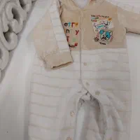 سرهمی پشمی نوزادو قنداق سوئیسی|کفش و لباس بچه|قم, سراجه (۱۵ خرداد)|دیوار