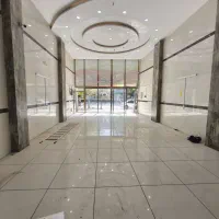 اجاره مغازه ۳۰۰ متری|اجارهٔ مغازه و غرفه|خمینی‌شهر, |دیوار