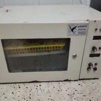 دستگاه جوجه کشی