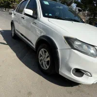 کوئیک آر۱۴۰۰|خودرو سواری و وانت|مشهد, کارمندان دوم|دیوار