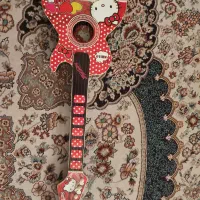 گیتار بچگانه