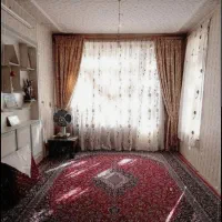 متقاضی خانه با همخونه