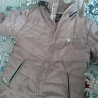 کاپشن قهوه‌ای