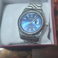 دوعدد ساعت شیک وزیبا