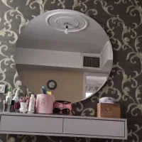 میز آرایش دیواری کم جا