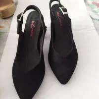 کفش پاشنه بلند