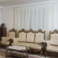 دو-طبقه-روی-پیلوت-حیاط-دار