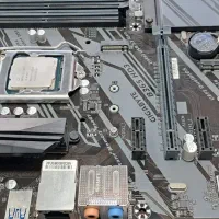 B 365 giga Cpu i3 8100|قطعات و لوازم جانبی رایانه|شیراز, وصال|دیوار