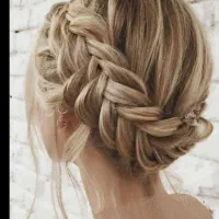 کلیه خدمات آرایشگاهی با بهترین متد روز|خدمات آرایشگری و زیبایی|الوند, |دیوار