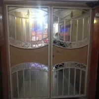 در ورودی حیاط