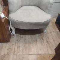 مبل راحتی تک نفره نو|مبلمان خانگی و میز عسلی|کرمانشاه, |دیوار