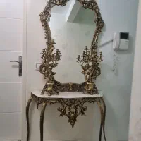 آینه و شمعدان برنز قدیمی  اصل  ارتفاع ۲ متری
