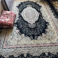 2عدد فرش ۷۰۰ شانه۹ متری و۶