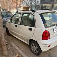 ام وی ام ۱۱۰ سفید