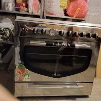 اجاق گاز فر دار لوفرا