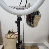 رینگ لایت  به همراه سه پایه