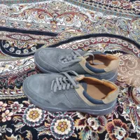 کفش‌ورزشی‌لباس‌ورزشی‌گرمکن اورکت‌دستکش‌کلاه