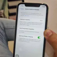آیفون xR سفید|موبایل|کرج, کیانمهر|دیوار