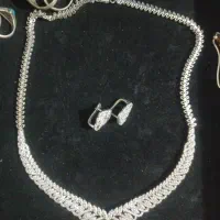 گردنی و گوشواره نیم ست نقره