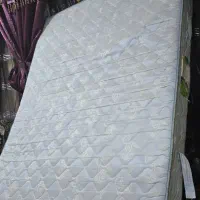 تشک دو نفره تمیز و سالم