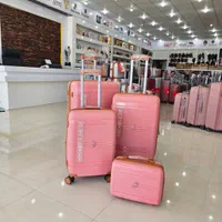 لایت چمدان Vip مدل رونیز|کیف، کفش، کمربند|شیراز, اصلاح‌نژاد|دیوار