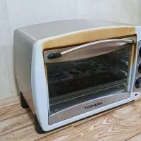 توستر TOSHEBA|اجاق گاز و لوازم برقی پختوپز|شهریار, شهرک نماز (دینار آباد)|دیوار