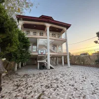 500مترزمین-با600متربنا-در3واحدمجزا-ویوابدی-ساحل