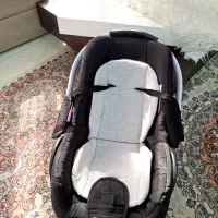 صندلی ماشین کودک و کریر کودک|تخت و صندلی بچه|شهریار, شهرک وائین|دیوار