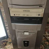 کیس کامیپوتر با مانیتور ال ای دی