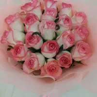 دسته گل رز طبیعی