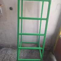 چهار پایه آهنی بلندو کوچک