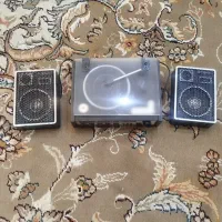 رادیو تک موج اف ام با بلندگو بهش وصل هست