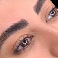 مدل میکروبلیدینگ ابرو