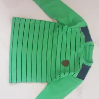 لباس بچگانه