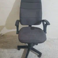 صندلی راحتی اداری